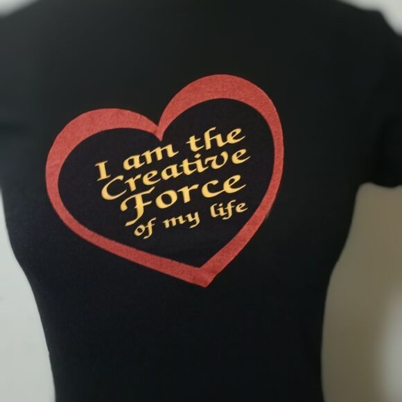Custommade I am the creative force of my life Black M tee w Glass Heart pendant - Picture 3 of 11